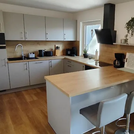 - Romantisches Im Sauerland Naehe Willingen Winterberg Mit Seeblick *