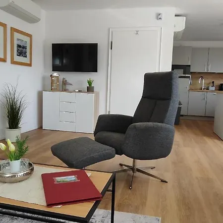 - Romantisches Im Sauerland Naehe Willingen Winterberg Mit Seeblick *